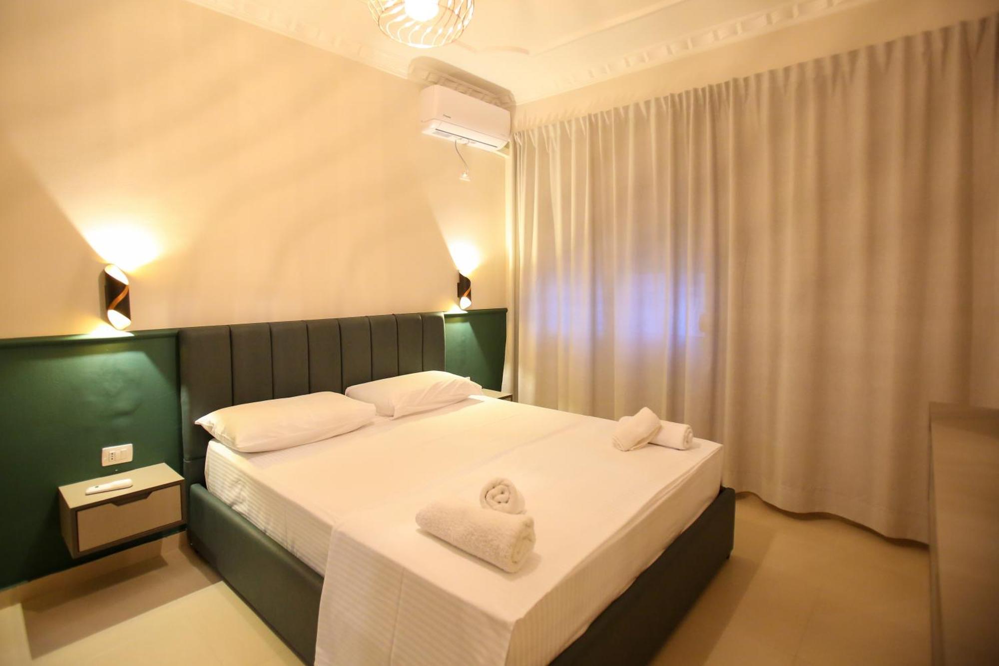 Vlorë Oasis Residence מראה חיצוני תמונה