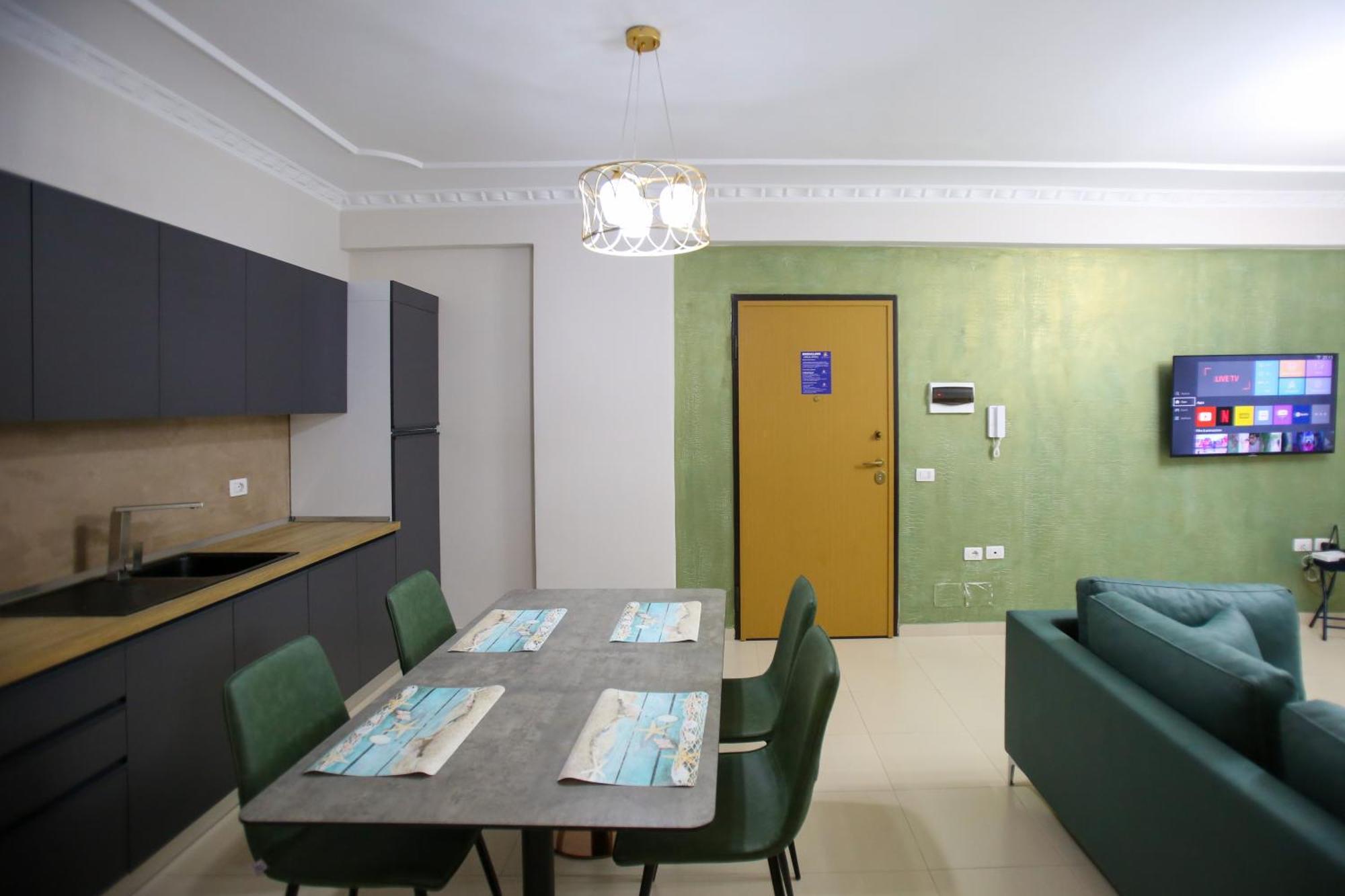 Vlorë Oasis Residence מראה חיצוני תמונה