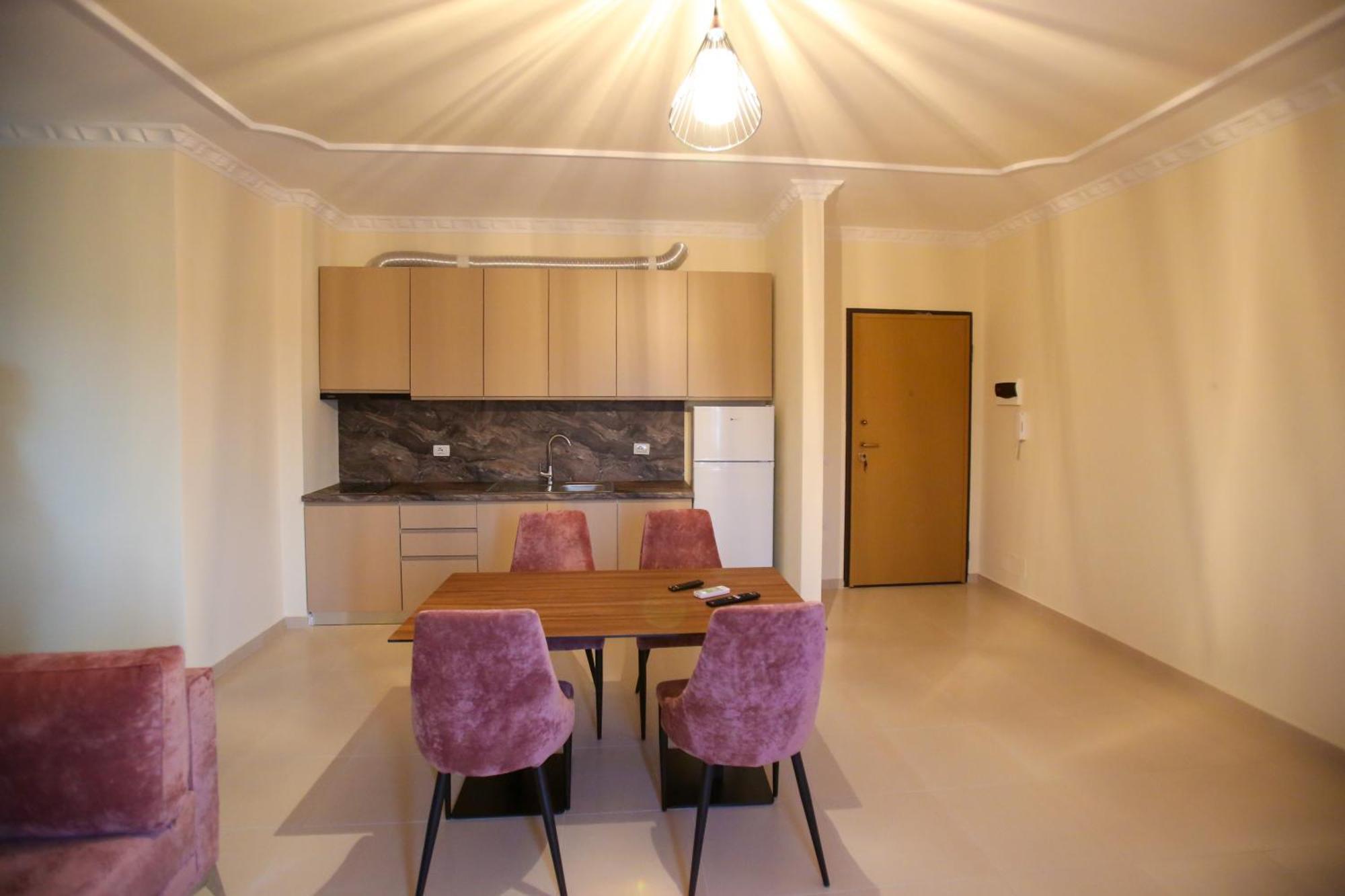 Vlorë Oasis Residence מראה חיצוני תמונה