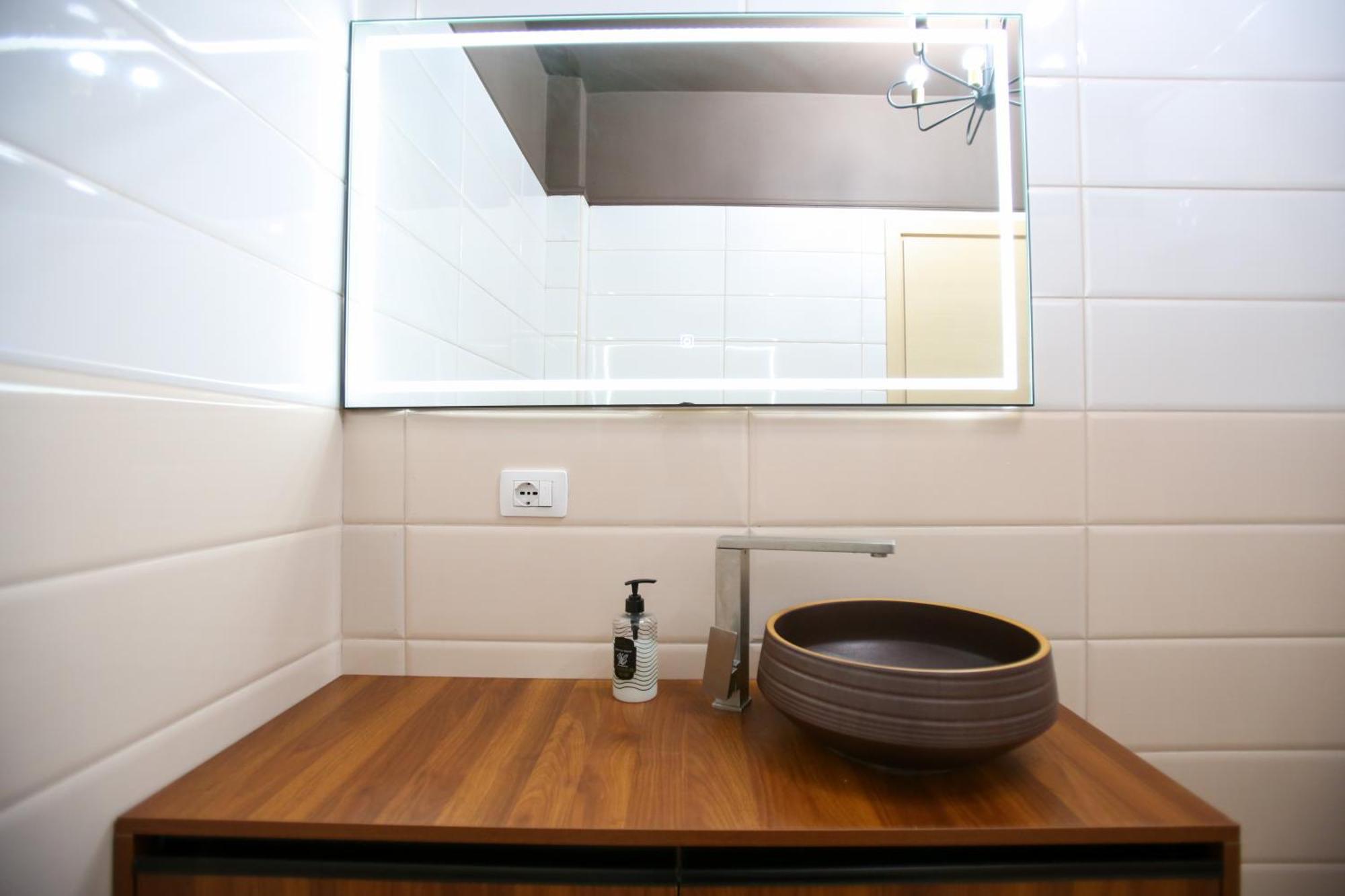 Vlorë Oasis Residence מראה חיצוני תמונה