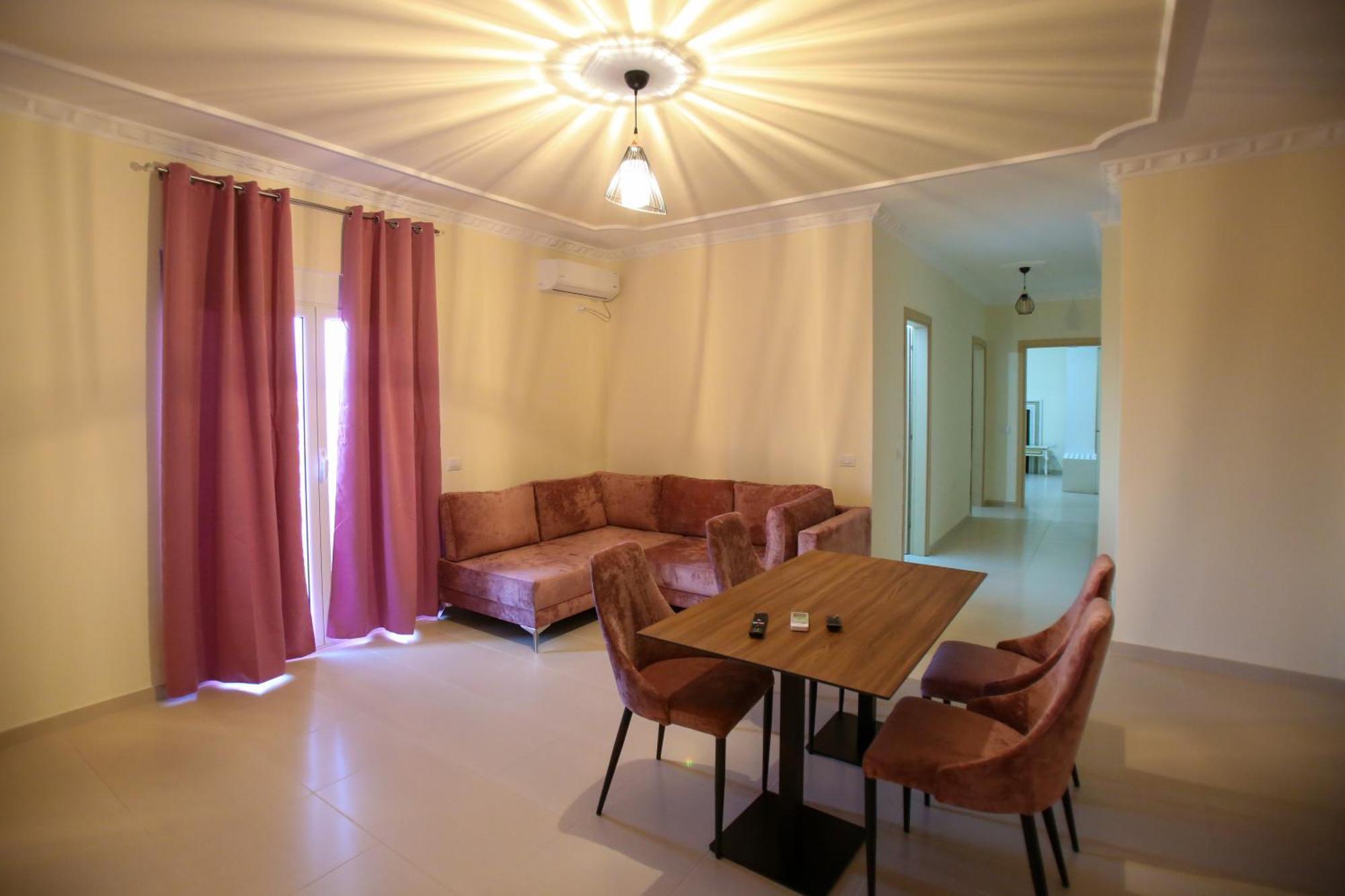 Vlorë Oasis Residence מראה חיצוני תמונה