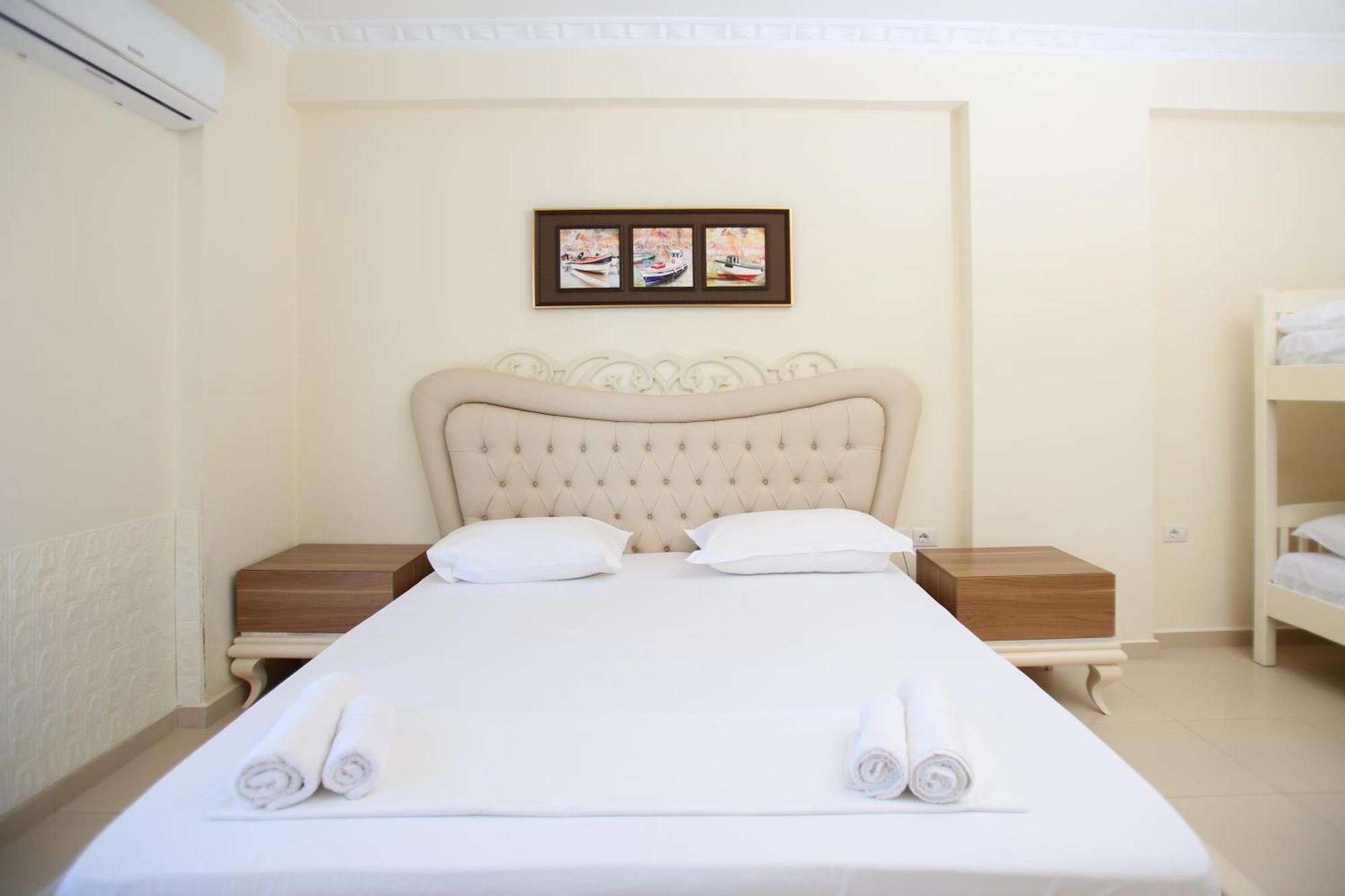 Vlorë Oasis Residence מראה חיצוני תמונה